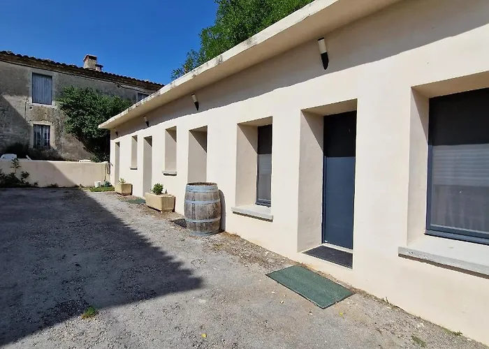 Mas Les Jasses D'hote Calme Et Agreable A La Campagne B&B 3*